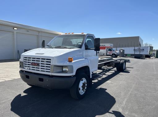 Used 2007 26 ' Cab and Chassis for sale