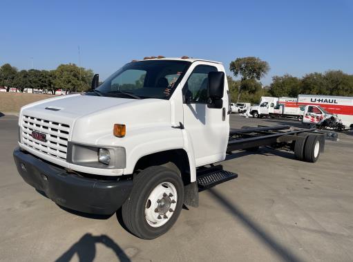 Used 2006 26 ' Cab and Chassis for sale