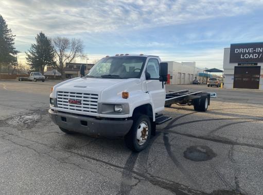 Used 2007 26 ' Cab and Chassis for sale