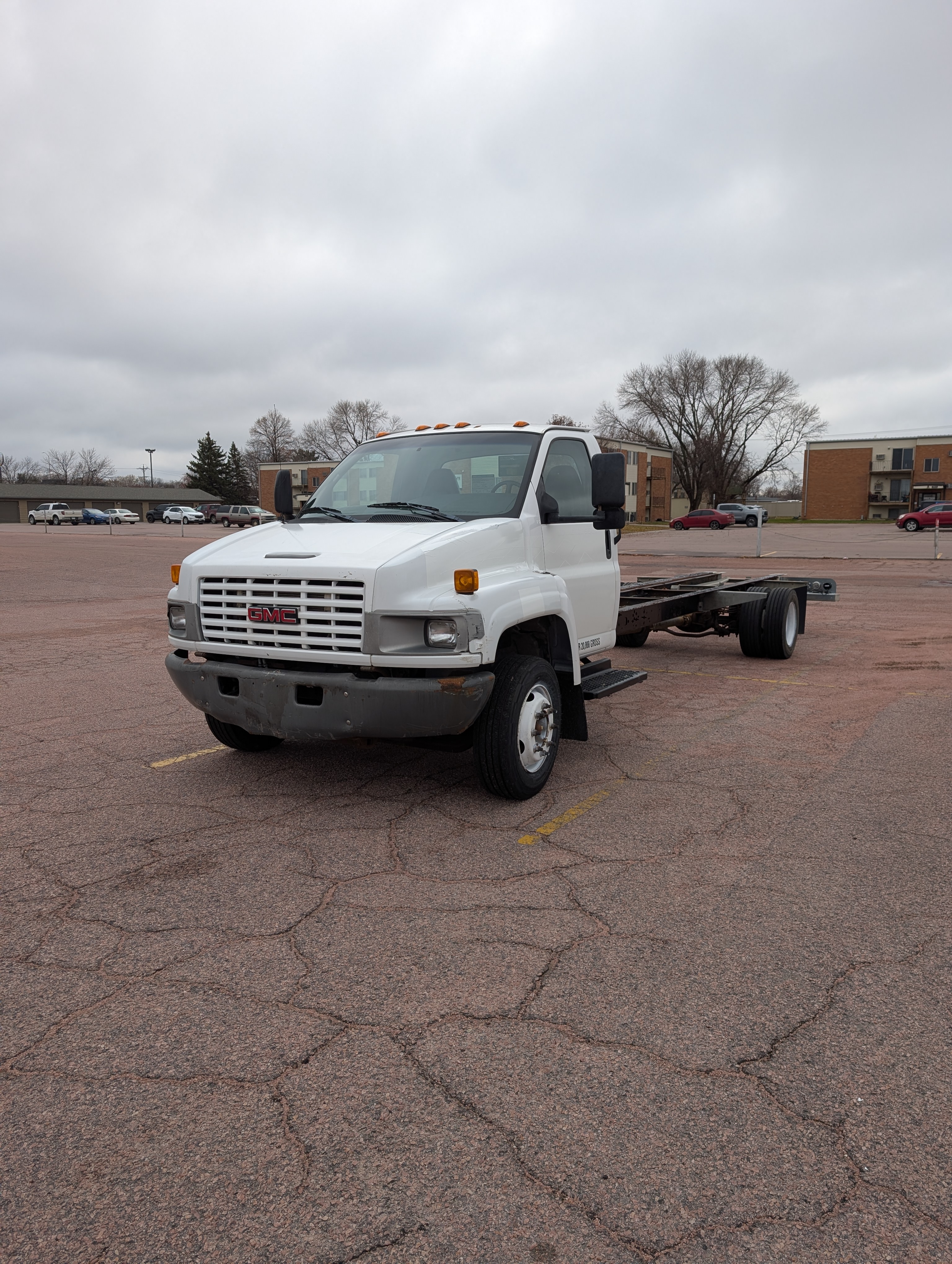 Used 2007 26 ' Cab and Chassis for sale