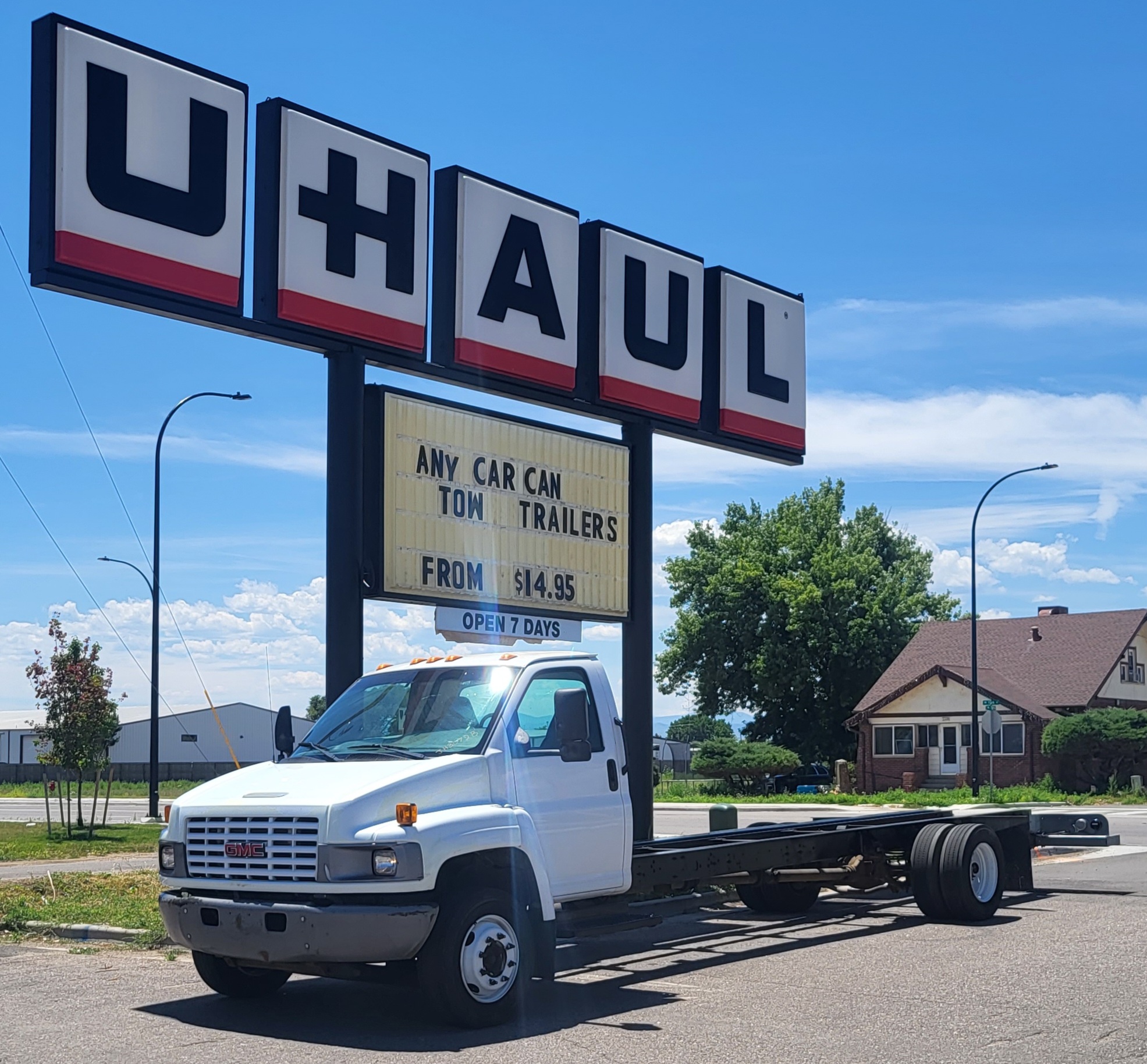 Used 2008 26 ' Cab and Chassis for sale