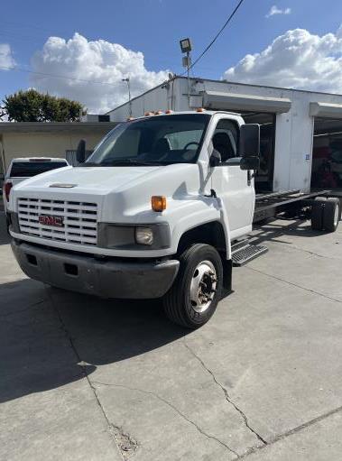 Cabina y chasis 2008 de 26 ft usados para la venta