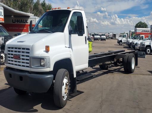 Used 2006 26 ' Cab and Chassis for sale