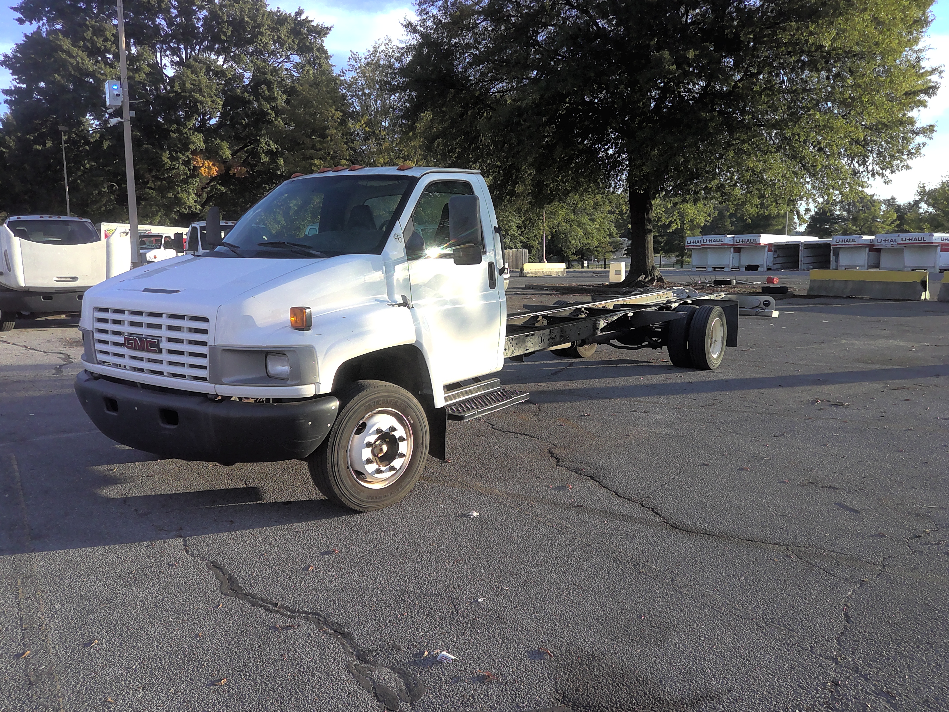 Used 2007 26 ' Cab and Chassis for sale