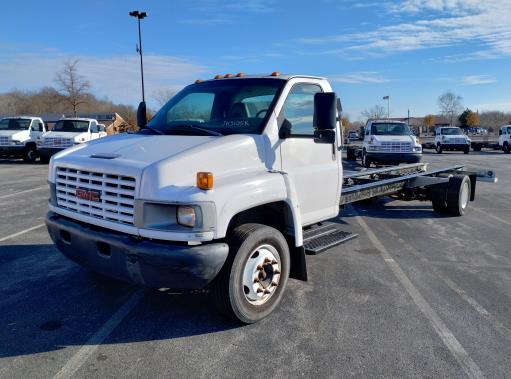 Used 2005 26 ' Cab and Chassis for sale