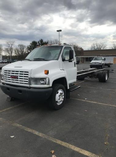 Used 2006 26 ' Cab and Chassis for sale