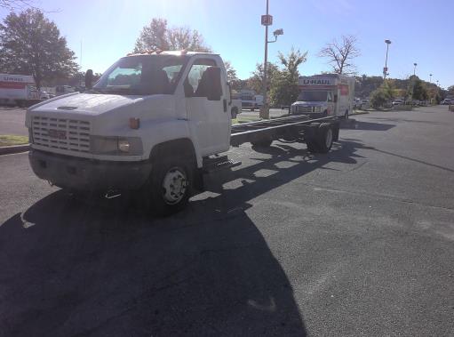 Used 2006 26 ' Cab and Chassis for sale