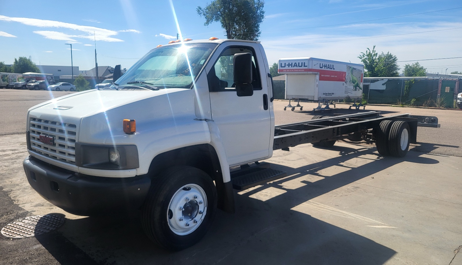 Used 2008 26 ' Cab and Chassis for sale