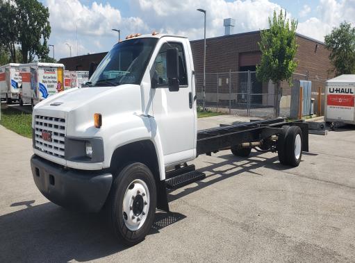 Used 2008 26 ' Cab and Chassis for sale