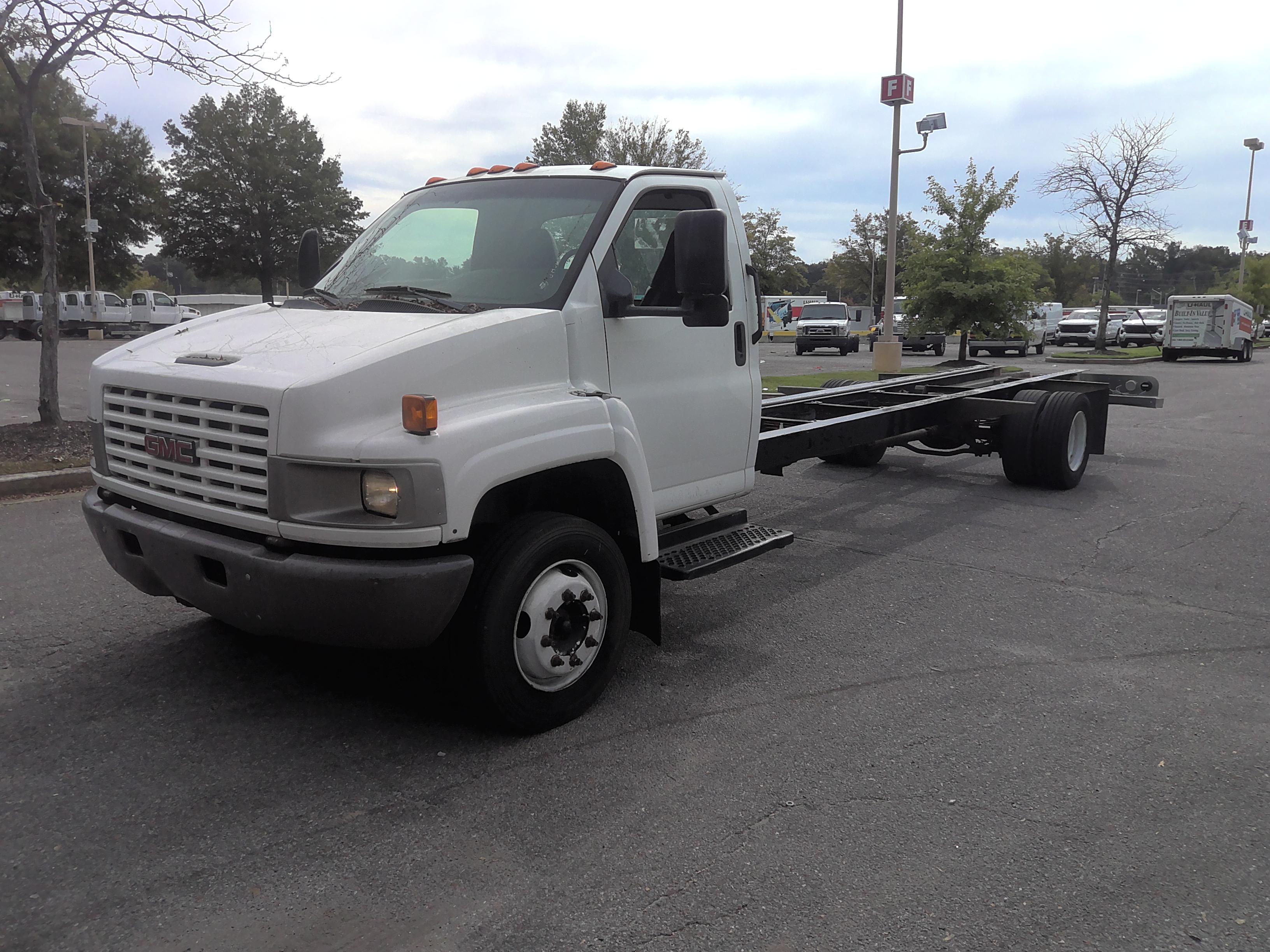 Used 2007 26 ' Cab and Chassis for sale