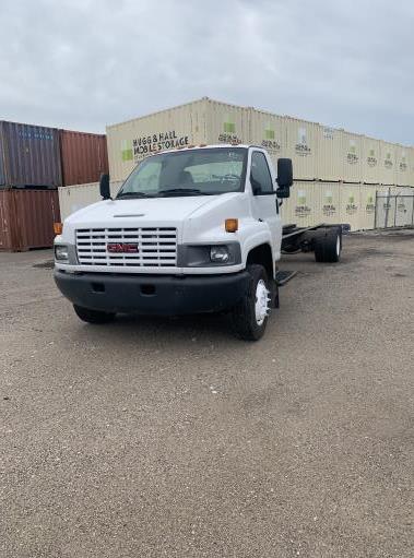 Used 2008 26 ' Cab and Chassis for sale