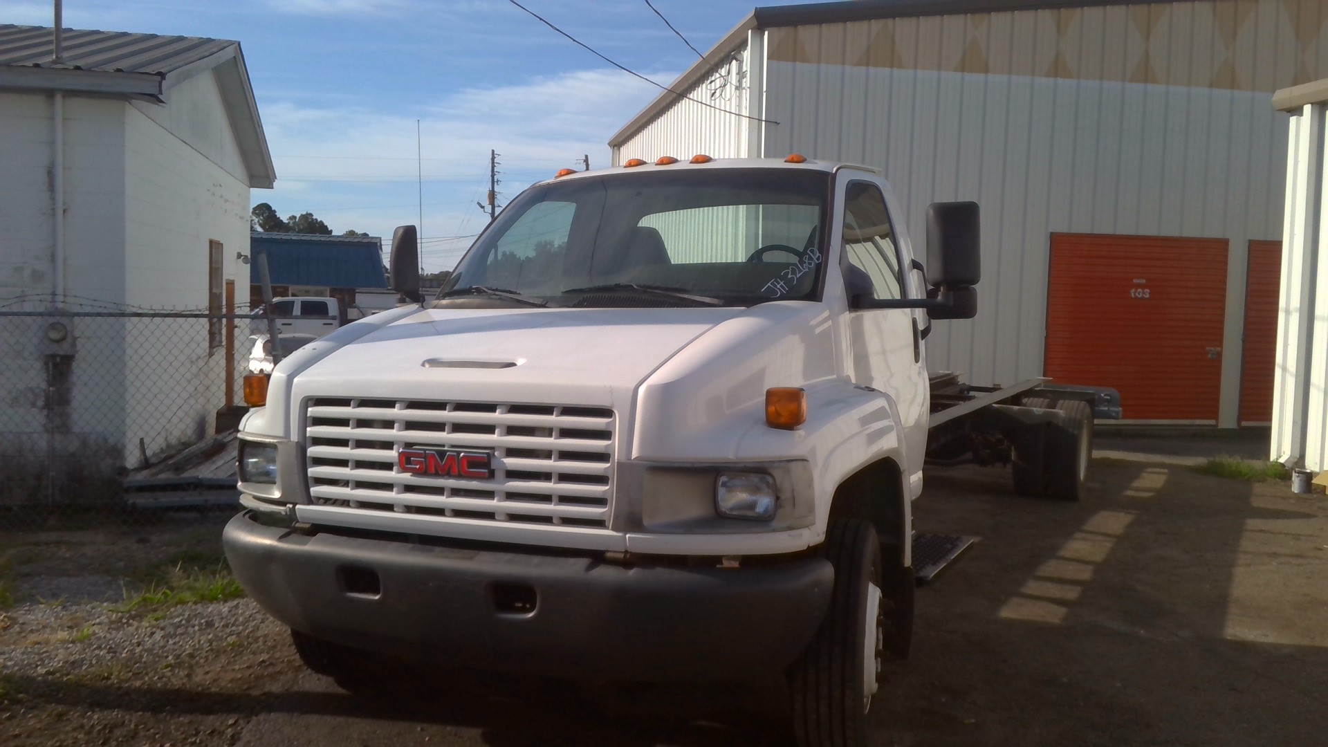 Used 2008 26 ' Cab and Chassis for sale