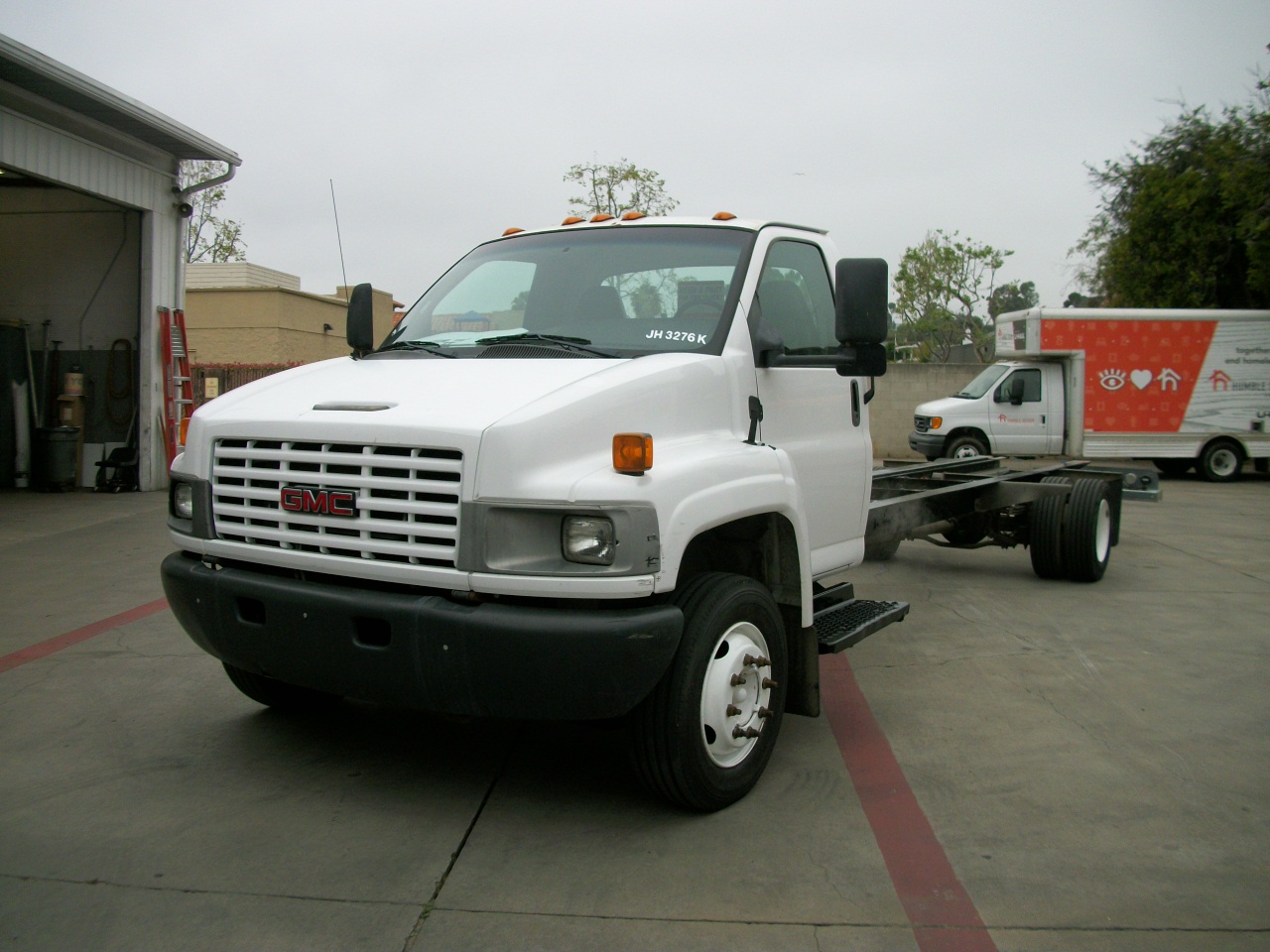 2005 GMC 5500 Cab and Chassis for Sale in Lemon Grove, CA 91945 U