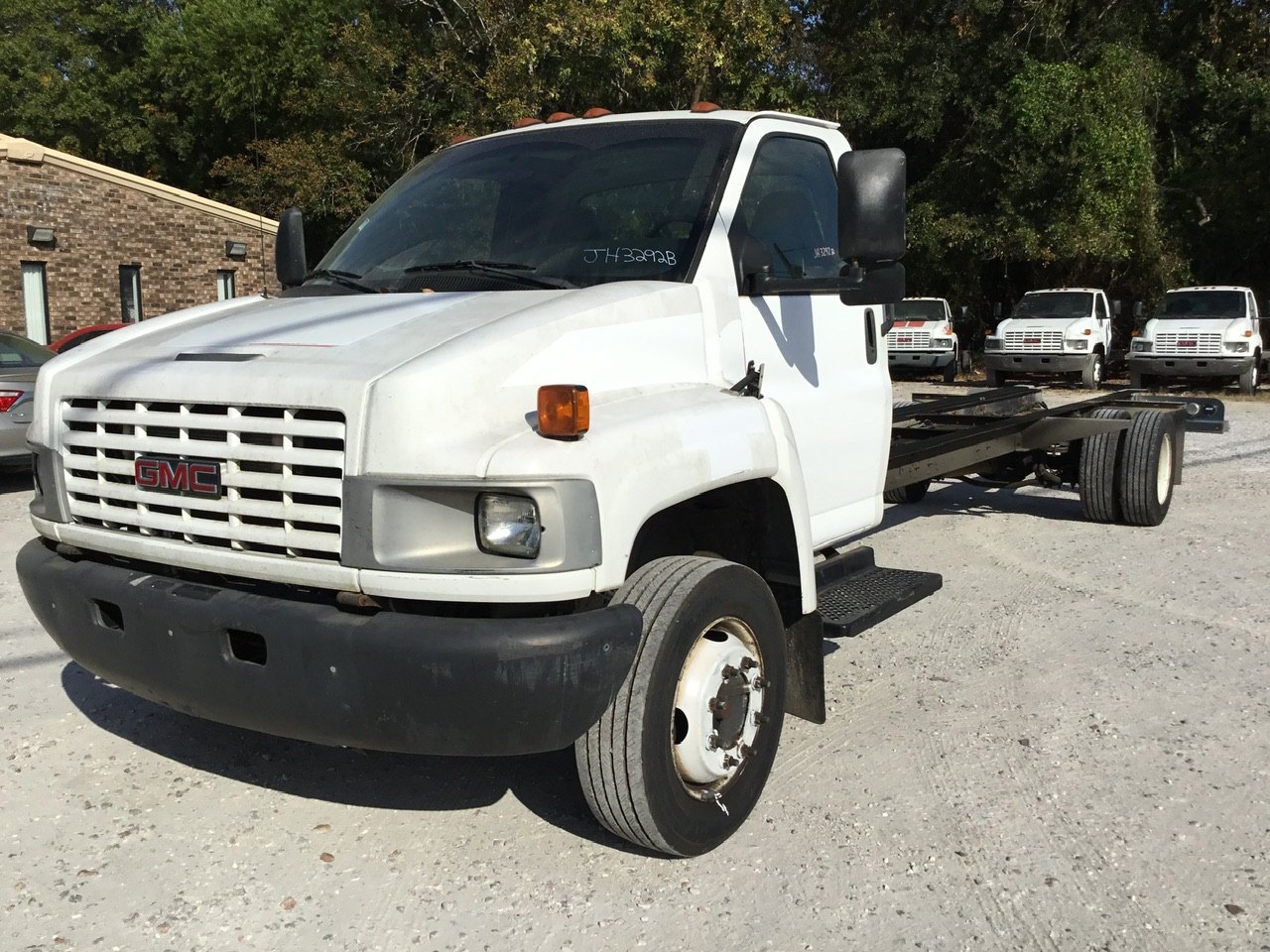 Used 2008 26 ' Cab and Chassis for sale