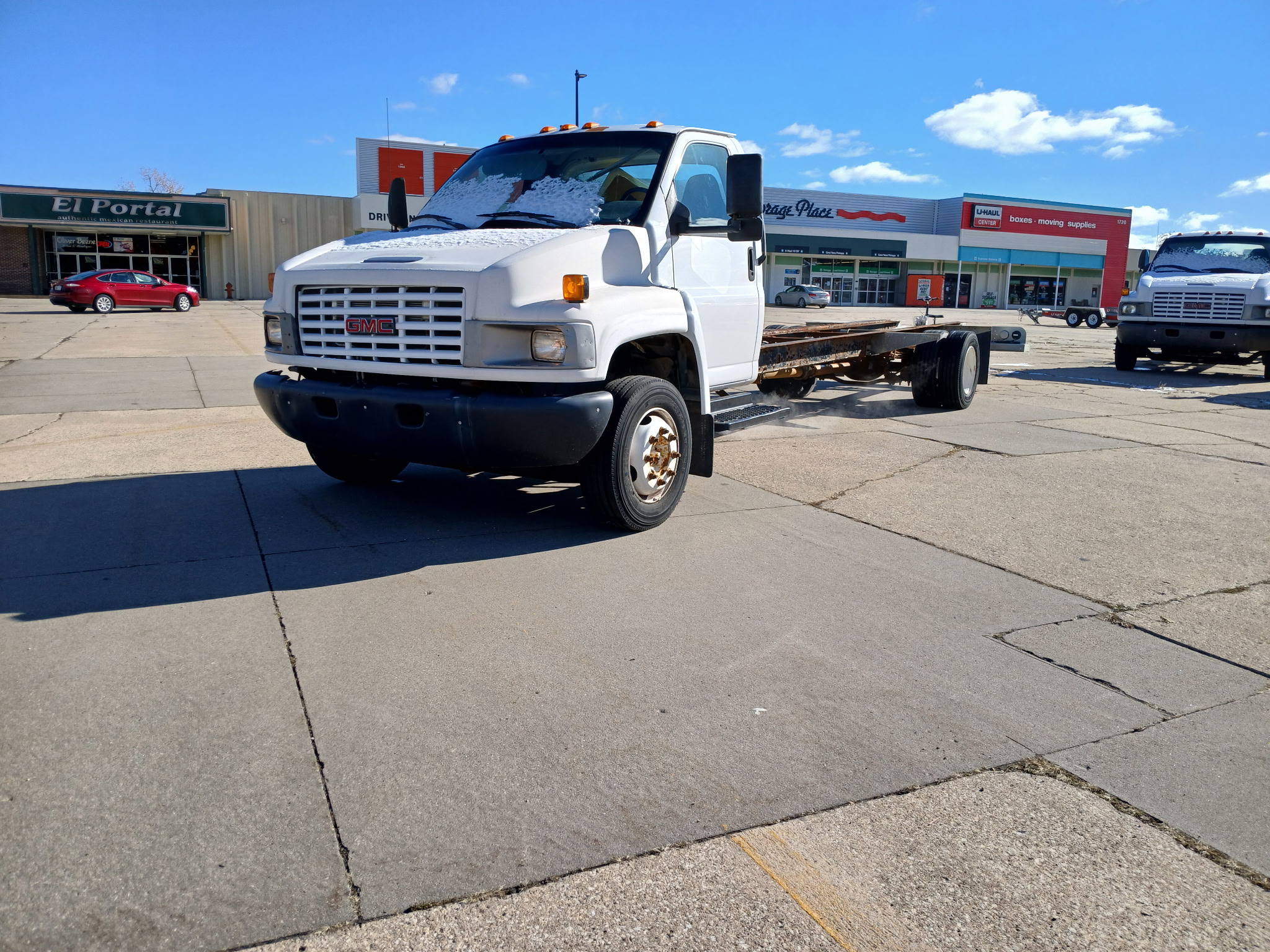 Used 2007 26 ' Cab and Chassis for sale