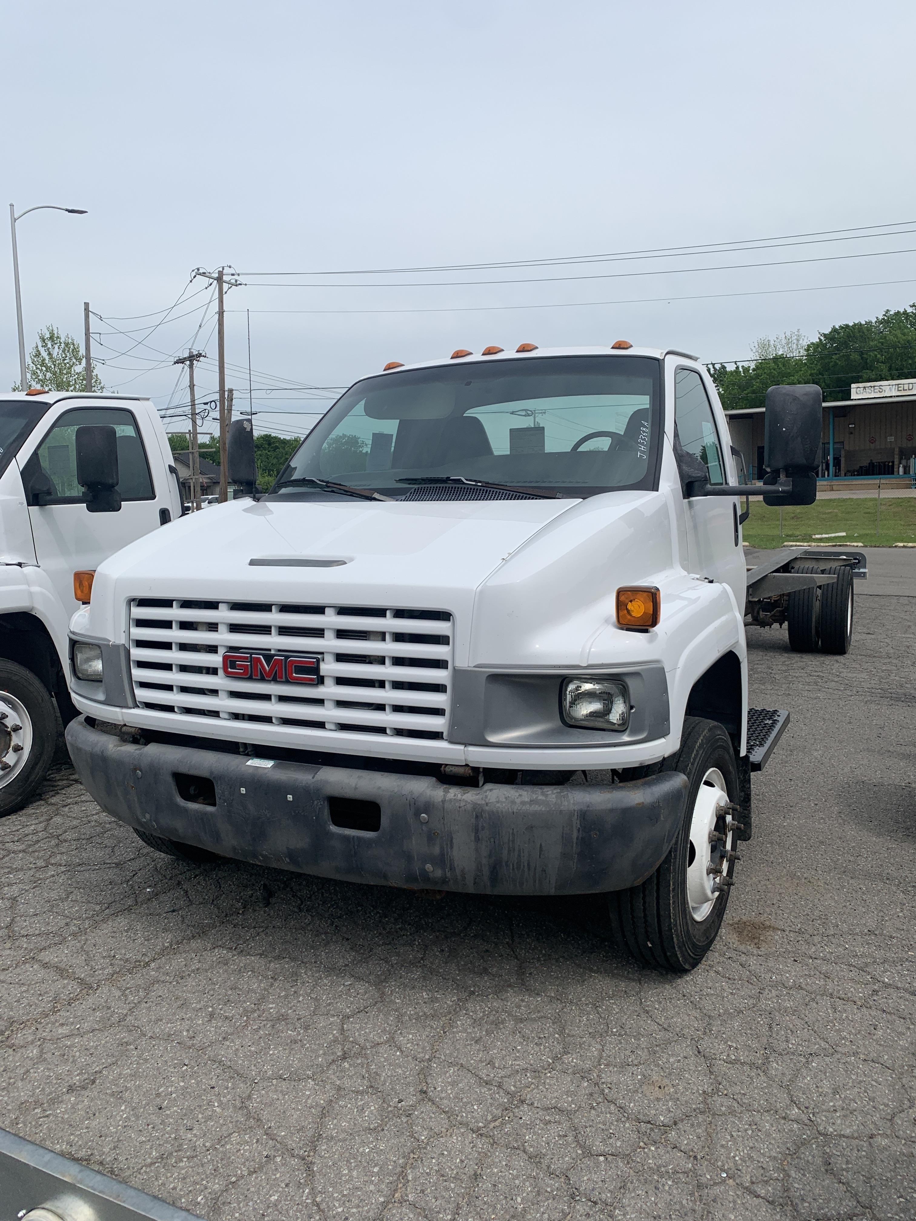 Used 2007 26 ' Cab and Chassis for sale