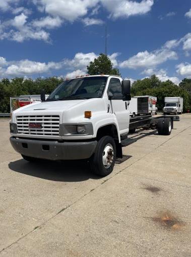 Used 2008 26 ' Cab and Chassis for sale
