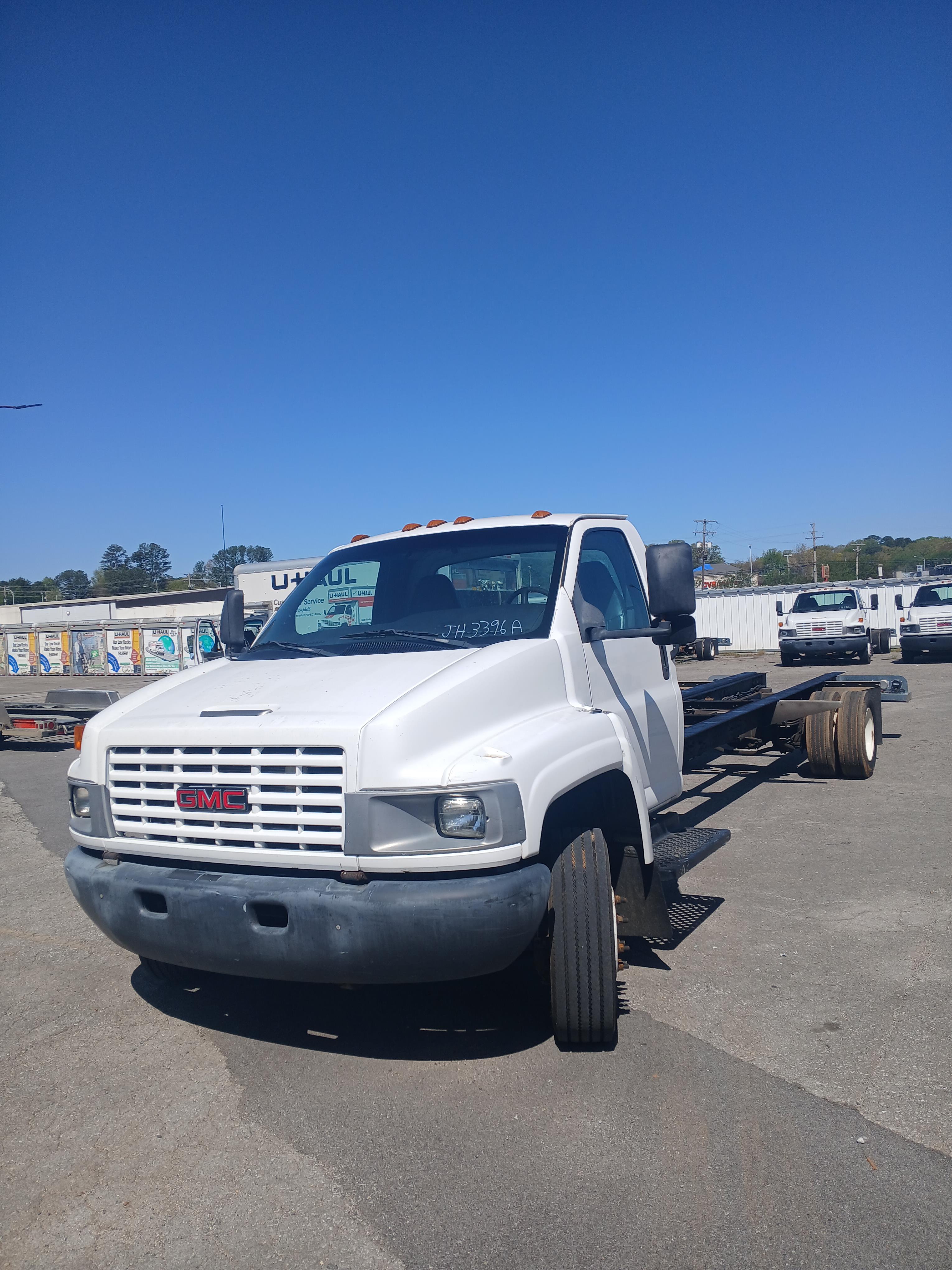 Used 2007 26 ' Cab and Chassis for sale