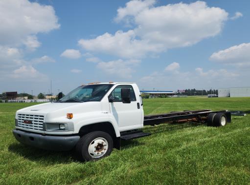 Used 2007 26 ' Cab and Chassis for sale