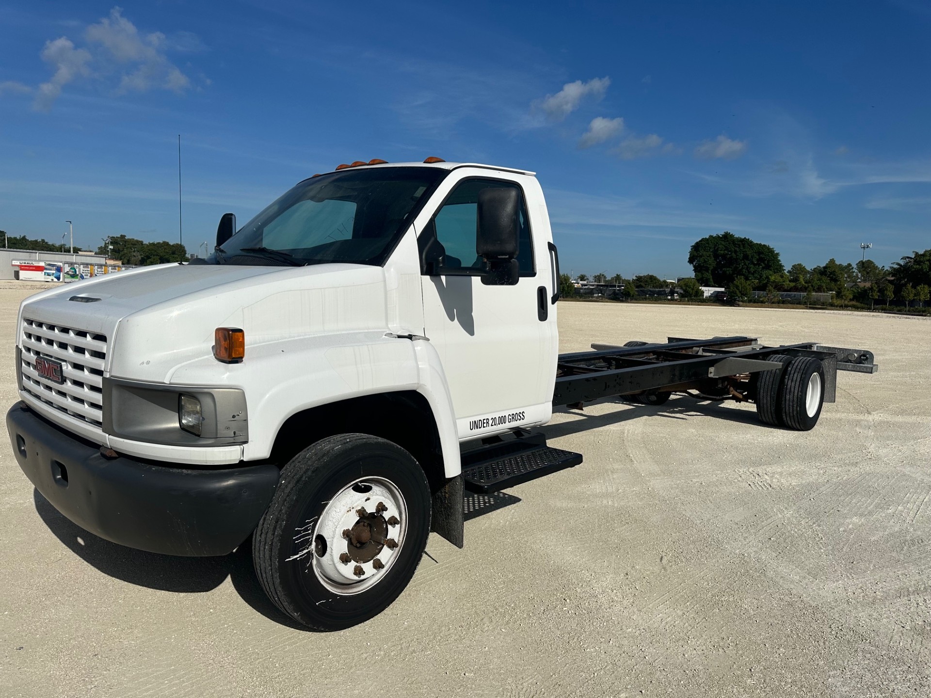 Used 2008 26 ' Cab and Chassis for sale