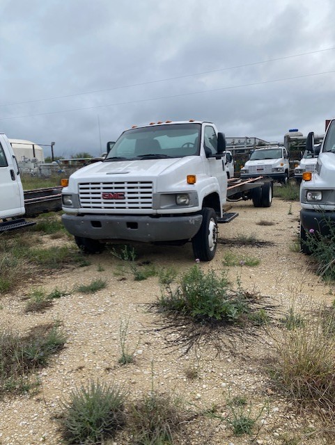 Used 2007 26 ' Cab and Chassis for sale