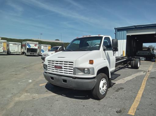Used 2008 26 ' Cab and Chassis for sale