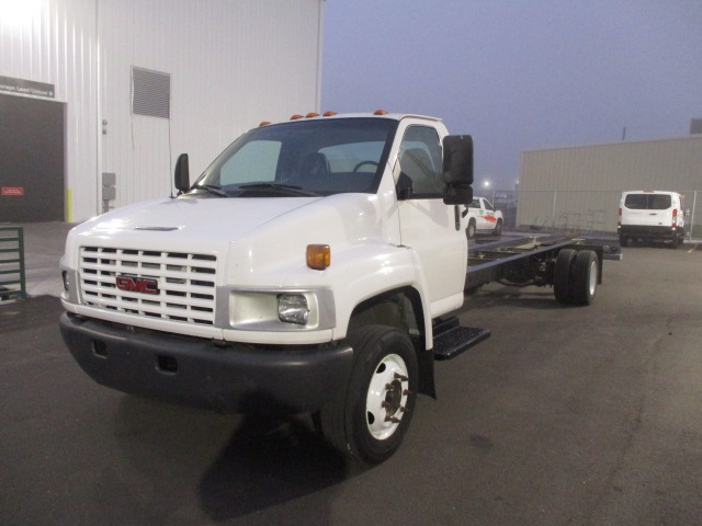 Used 2007 26 ' Cab and Chassis for sale