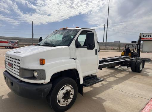 Used 2007 26 ' Cab and Chassis for sale