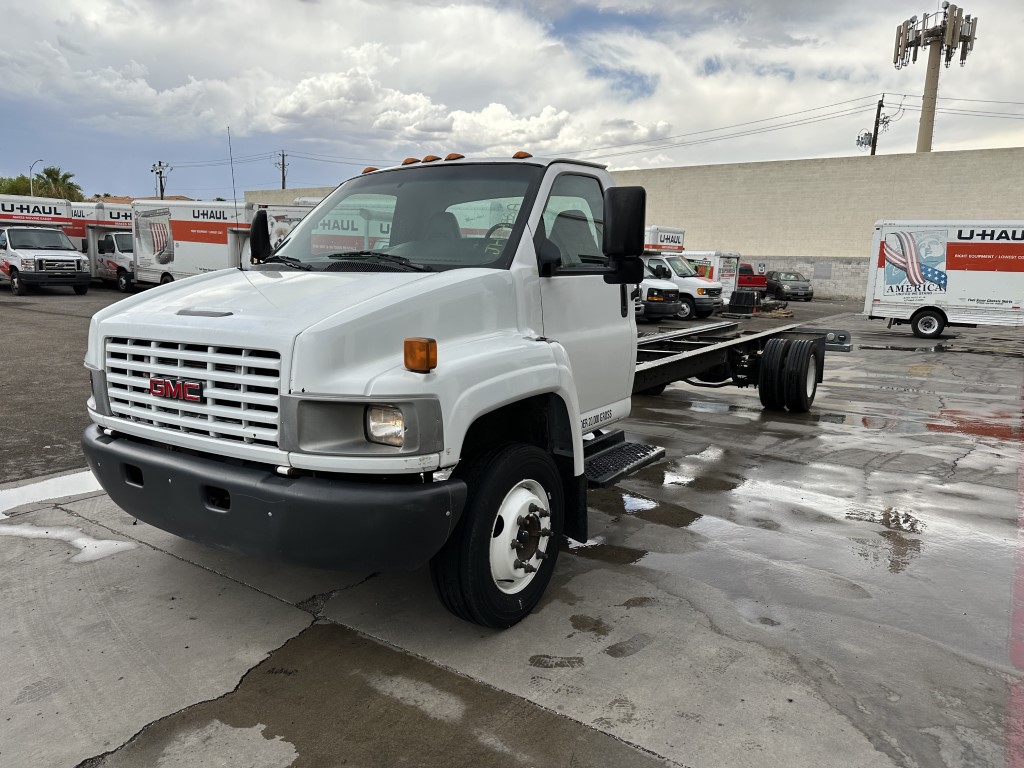 Used 2007 26 ' Cab and Chassis for sale