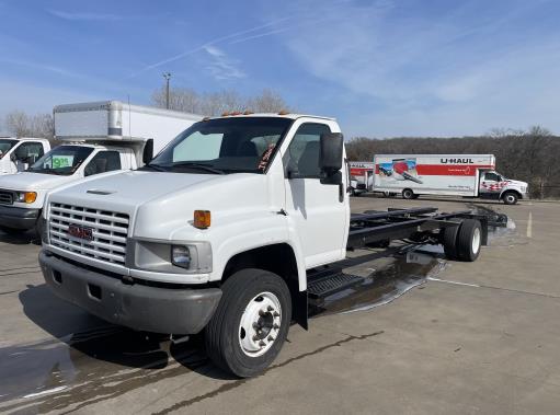 Used 2008 26 ' Cab and Chassis for sale
