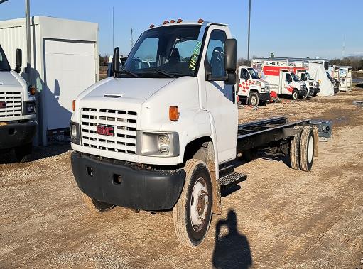 Used 2008 26 ' Cab and Chassis for sale