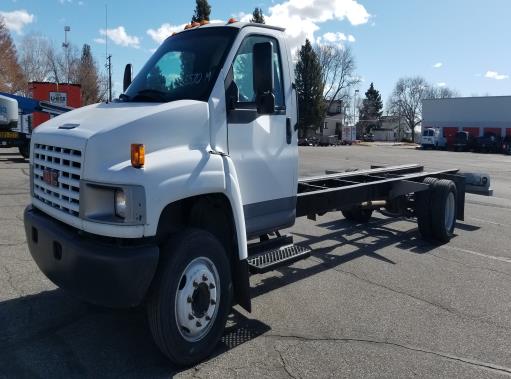 Used 2006 26 ' Cab and Chassis for sale