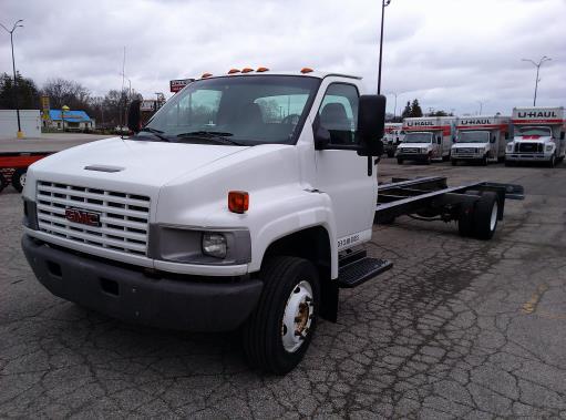 Used 2008 26 ' Cab and Chassis for sale