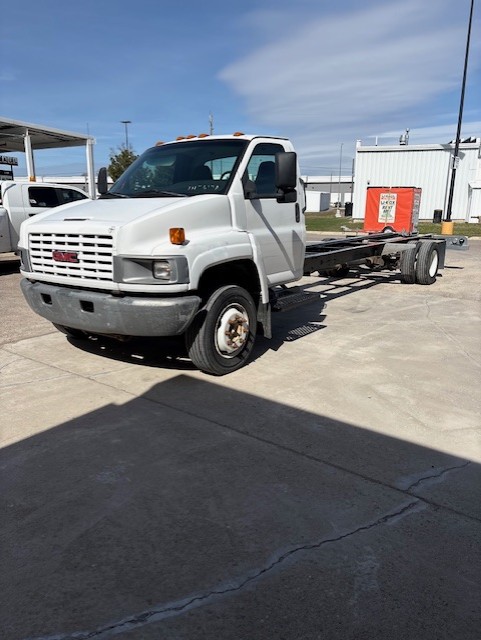 Used 2007 26 ' Cab and Chassis for sale