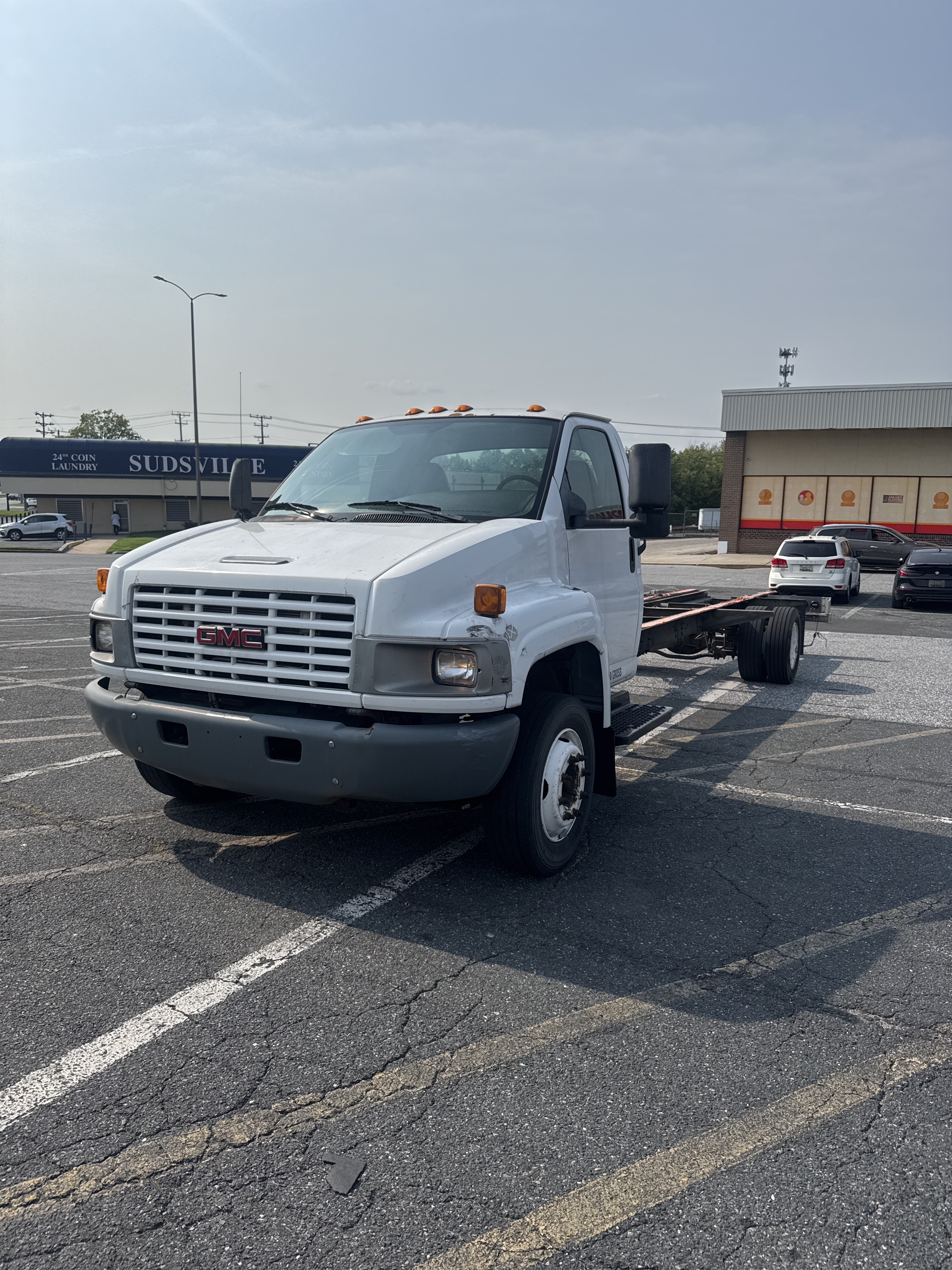 Used 2007 26 ' Cab and Chassis for sale