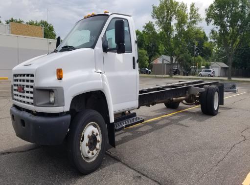 Used 2007 26 ' Cab and Chassis for sale