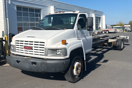 Used 2006 26 ' Cab and Chassis for sale