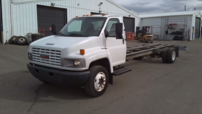 Used 2006 26 ' Cab and Chassis for sale