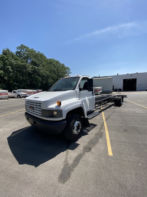 Used 2008 26 ' Cab and Chassis for sale