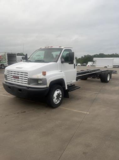 Used 2008 26 ' Cab and Chassis for sale