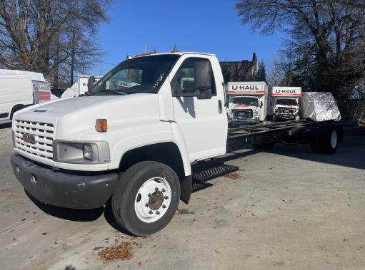 Used 2006 26 ' Cab and Chassis for sale