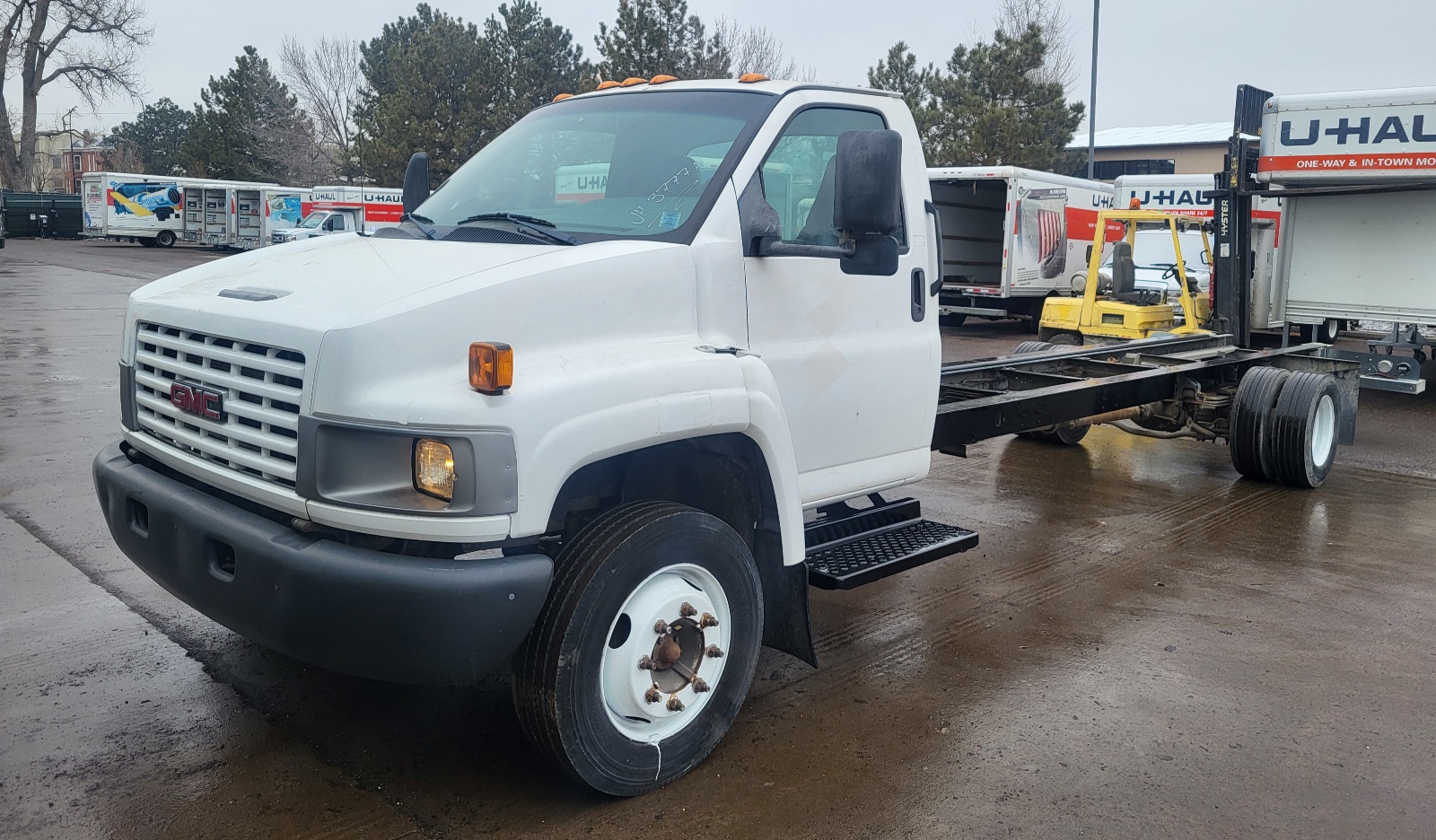 Used 2007 26 ' Cab and Chassis for sale