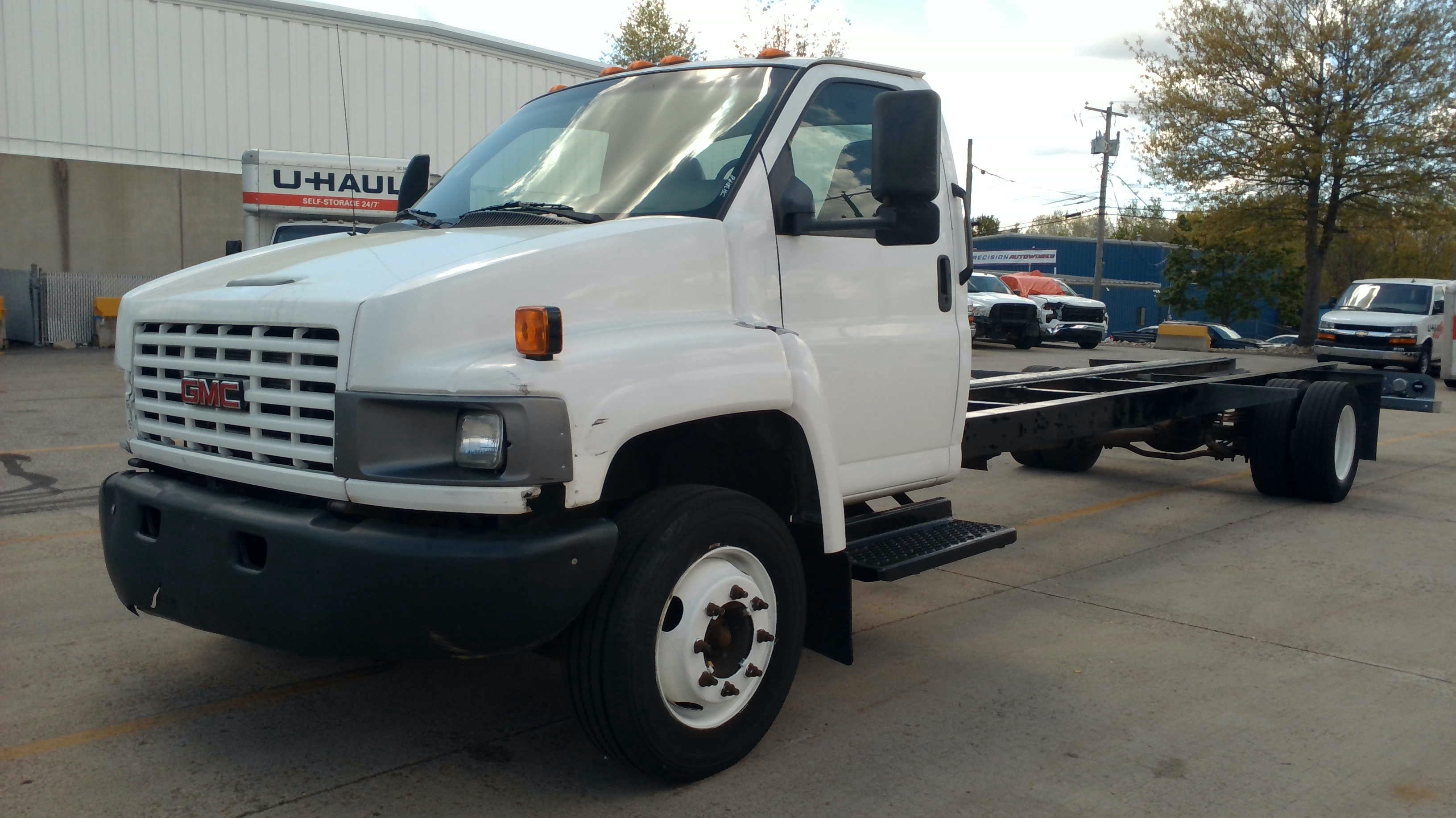 Used 2008 26 ' Cab and Chassis for sale