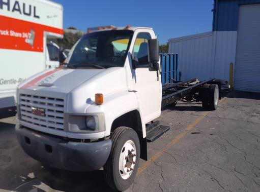 Used 2006 26 ' Cab and Chassis for sale