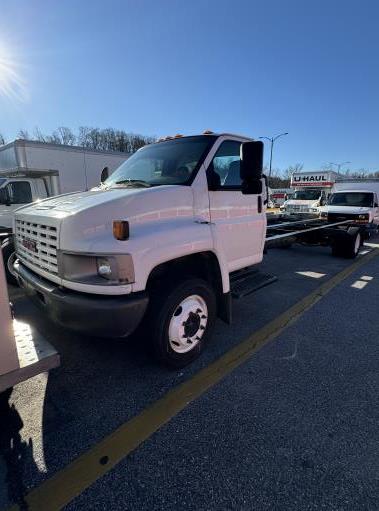 Used 2008 26 ' Cab and Chassis for sale