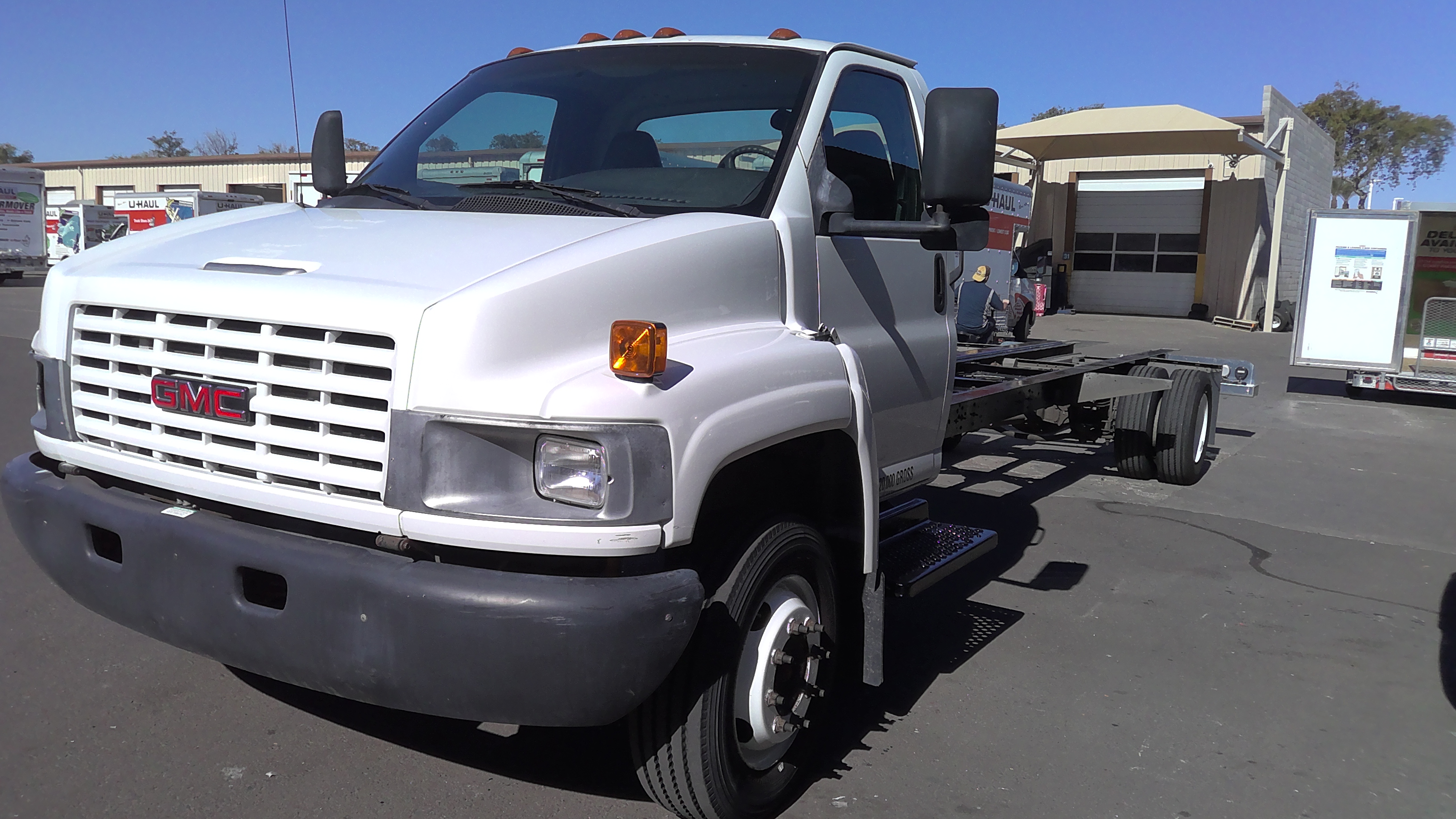 Used 2008 26 ' Cab and Chassis for sale