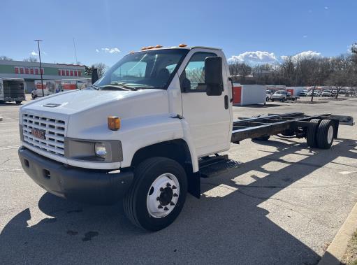 Used 2007 26 ' Cab and Chassis for sale