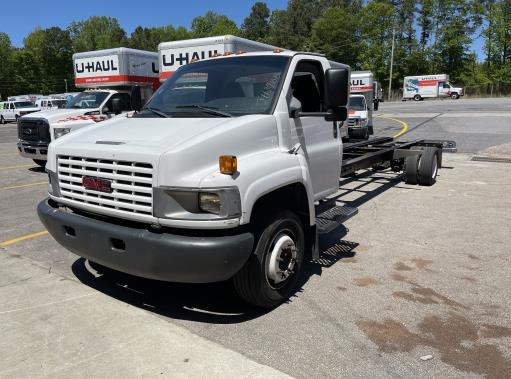 Used 2008 26 ' Cab and Chassis for sale