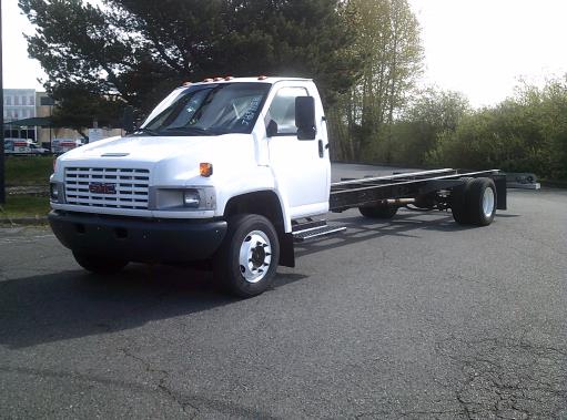 Used 2008 26 ' Cab and Chassis for sale