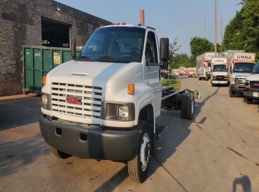 Used 2008 26 ' Cab and Chassis for sale